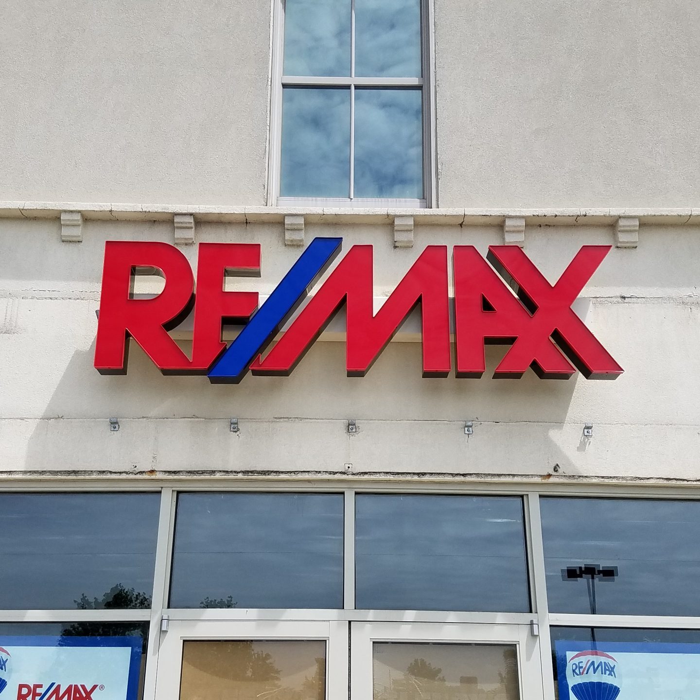 Channel Cut Lighted (7)